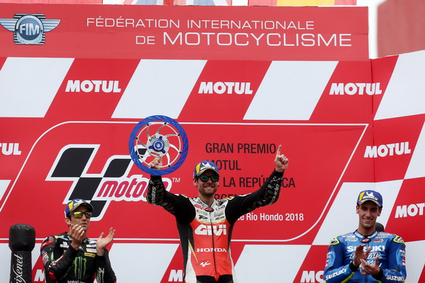 Menangi GP Argentina,...