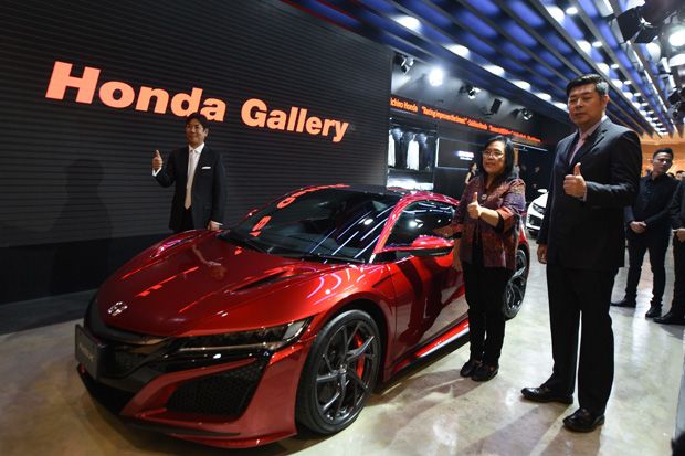Honda Mobil dan Motor...