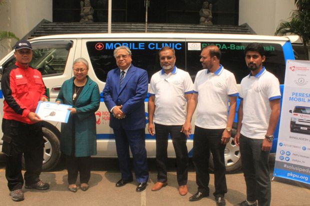 Mobil Klinik PKPU HI...