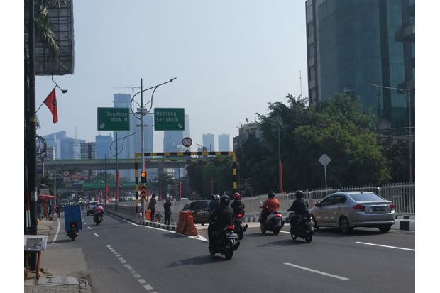 Underpass Mampang Dibuka,...