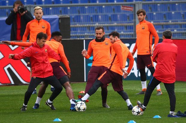 Susunan Pemain AS Roma...