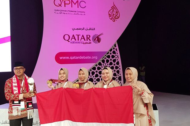 Empat Santri Indonesia...