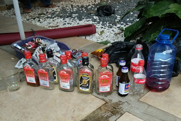 Tewas, Botol Miras Oplosan...