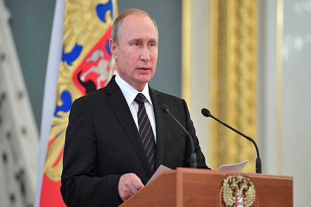 Putin: Dunia Makin Kacau,...