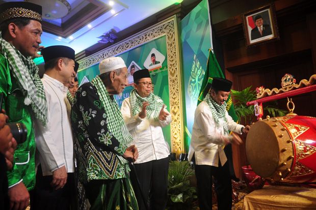 Jokowi-PPP Semakin Lengket,...