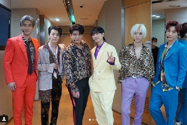 Super Junior Sapa Penggemar...