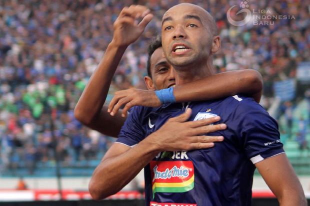 Bruno Silva Hat-trick,...