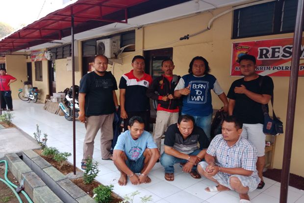 Polisi Ringkus Pelaku...