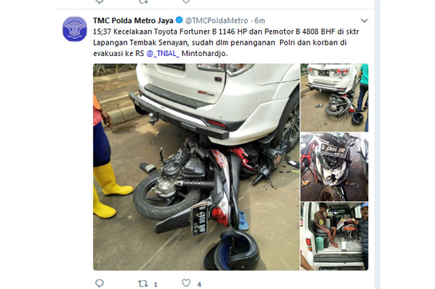 Pemotor Tabrak Fortuner...