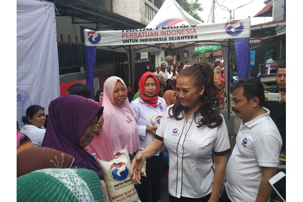 Kartini Perindo Bagikan...