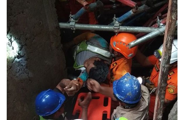 Mengerikan, 3 Pekerja...
