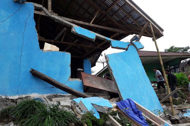 Gempa 4,4 SR di Banjarnegara...