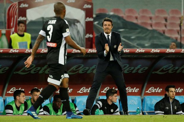 Massimo Oddo Catat Rekor...