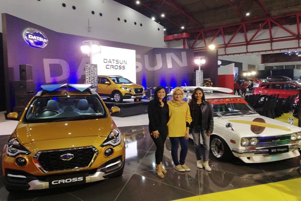 Datsun CROSS Usung Beragam...