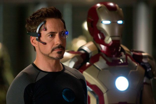 Robert Downey Jr. Tak...