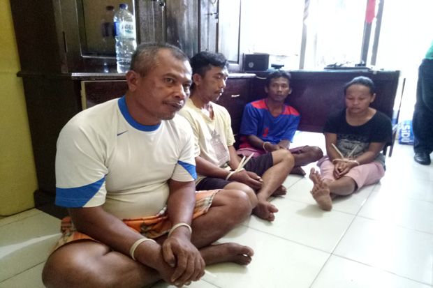 Sadis, Suraji Ajak Selingkuhan...