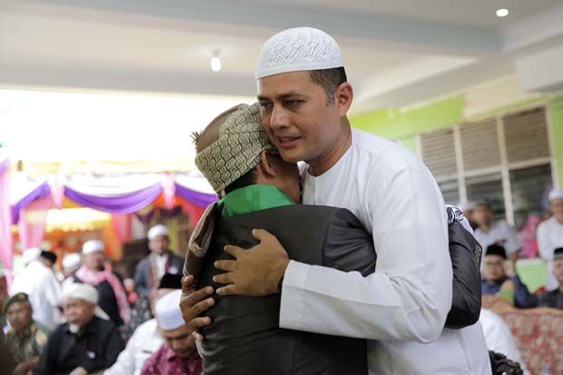 Jadi Lulusan Terbaik...