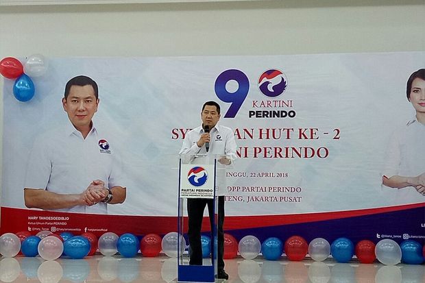 HT Dorong Kartini Perindo...