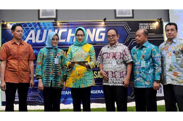 Tangerang Selatan Luncurkan...
