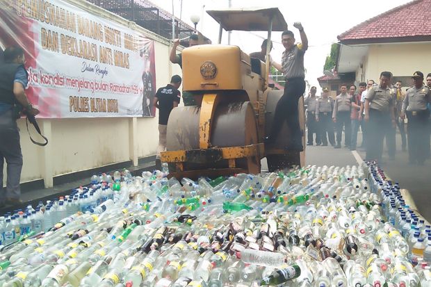 Polisi Blitar Sita Ribuan...