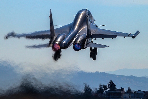 Beli 11 Jet Su-35 Rusia,...