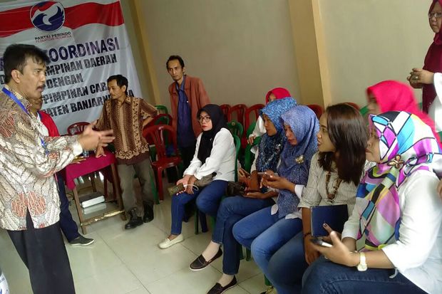 Puluhan Kader Perindo...