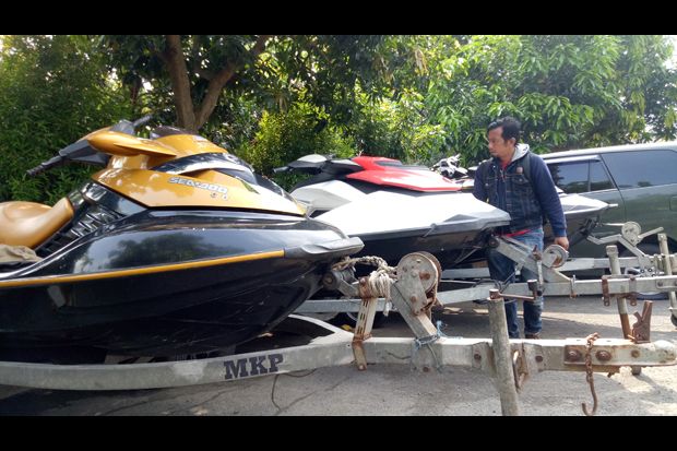 Usut Kasus Bupati Mojokerto,...