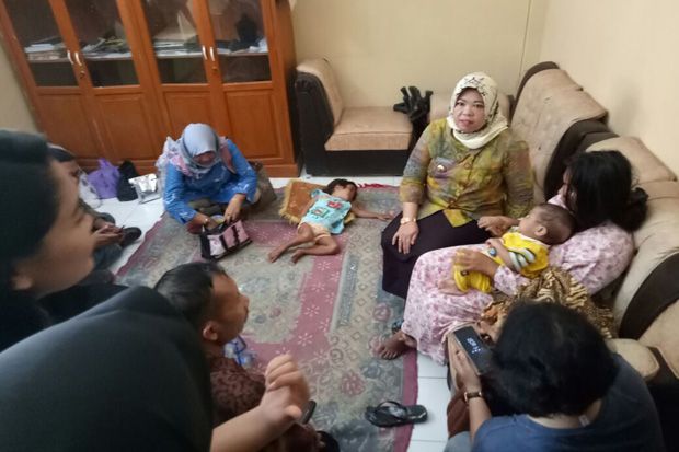 Iba, Bupati Kobar Temui...