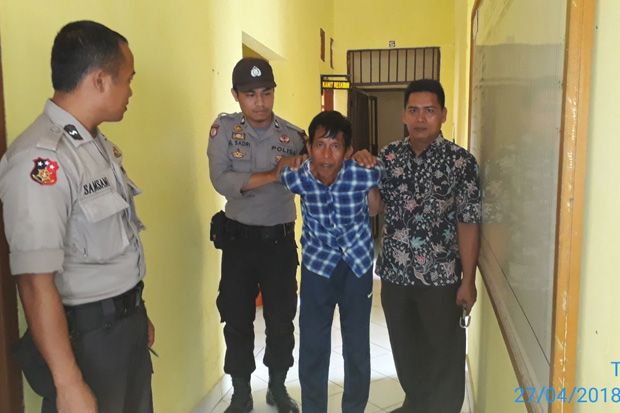 Ajakan Bercinta Ditolak...