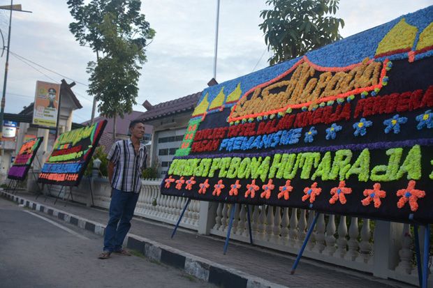 Dukung Penangkapan Ketua...