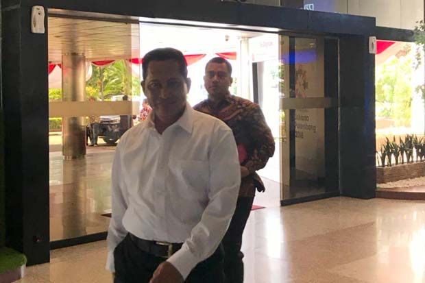 Budi Waseso Sambangi...