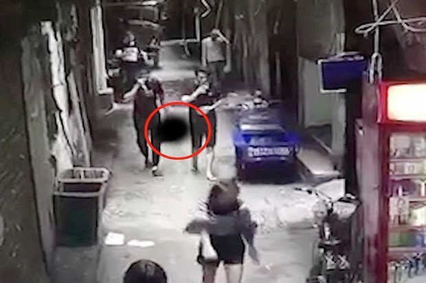Pria China Penggal lalu...