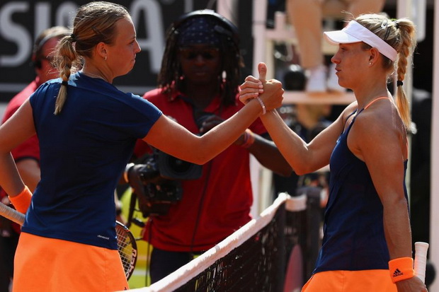 Kerber Mundur, Kontaveit...