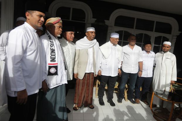 Pimpinan Musthafawiyah:...