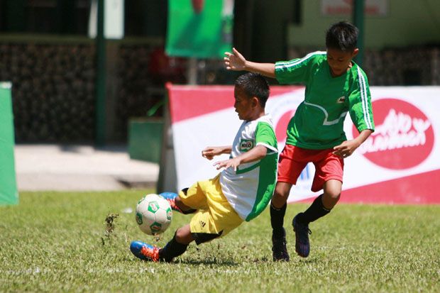 16 Tim Ikuti Babak Final...