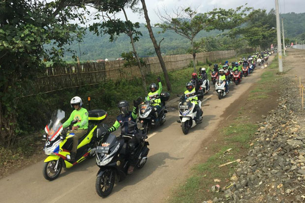 Komunitas Pecinta Honda...