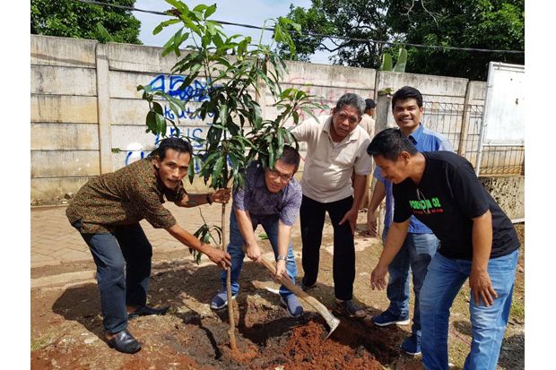 Pengolahan Sampah Menjadi...