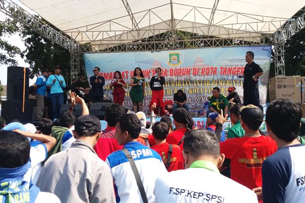 Di Gaji Rp3,6 Juta Sebulan,...
