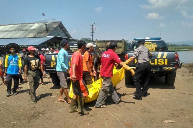 Pamit Mancing Ikan di...
