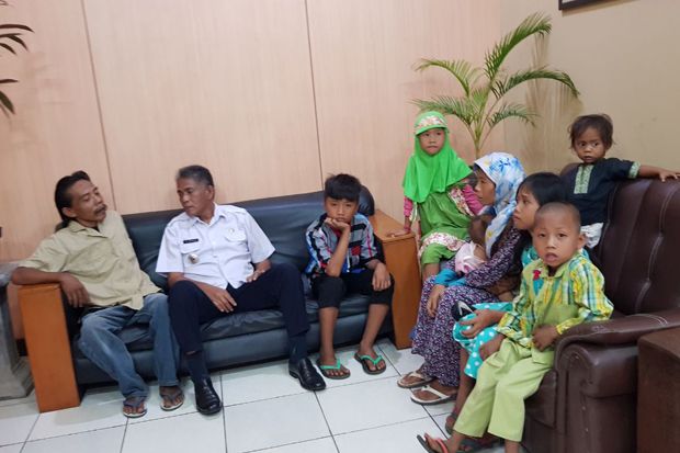 Keluarga Miskin di Tangerang...