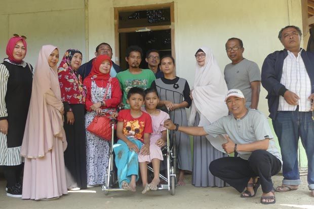 Kakak Beradik yang Menderita...