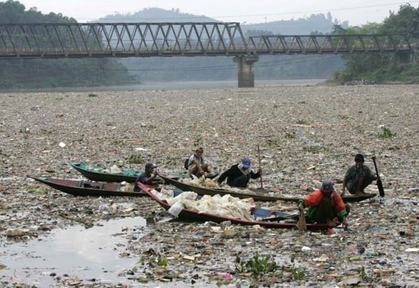 Normalisasi Sungai,...