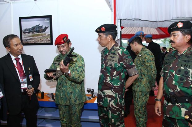 Brunei Tertarik untuk...
