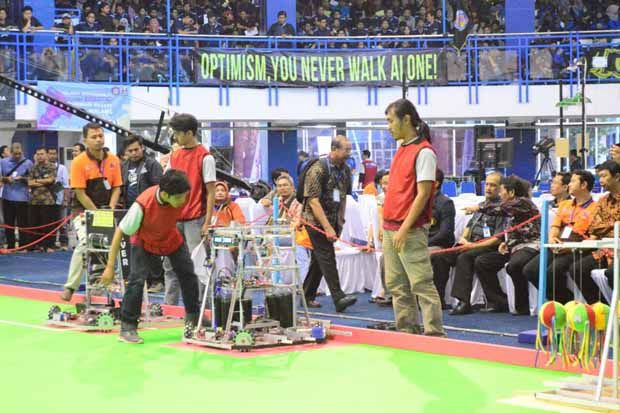 Tim Robot ITS Surabaya...