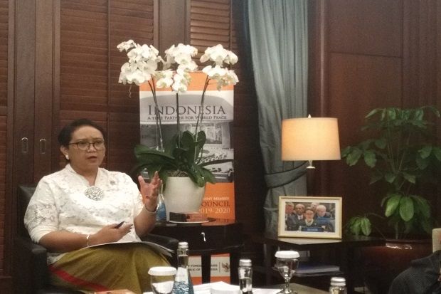 Menlu Retno: Tak Benar...