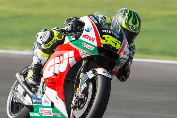Marquez Terjatuh, Crutchlow...