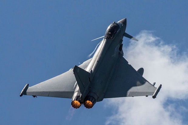 Jet Typhoon Inggris...