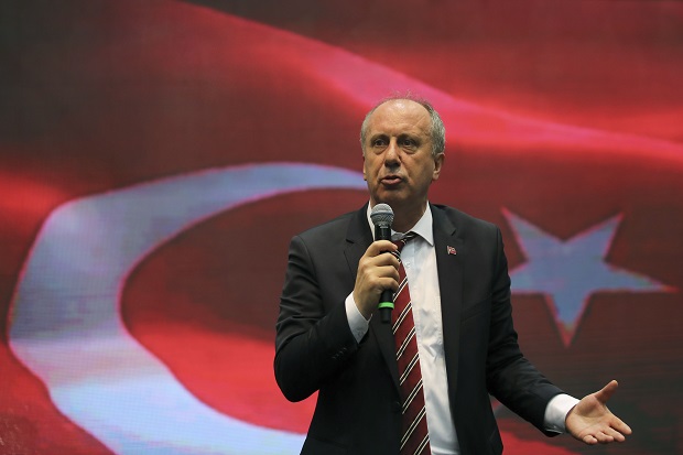 Mantan Guru yang Agresif...