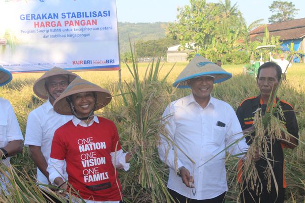 Lindungi Petani dari...
