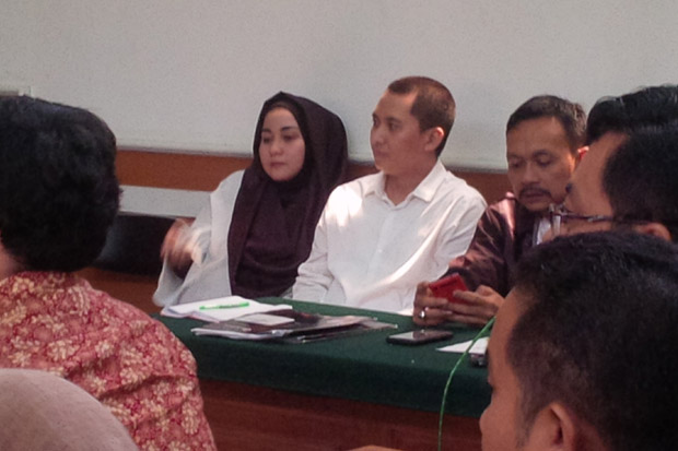 Sidang Sempat Molor,...
